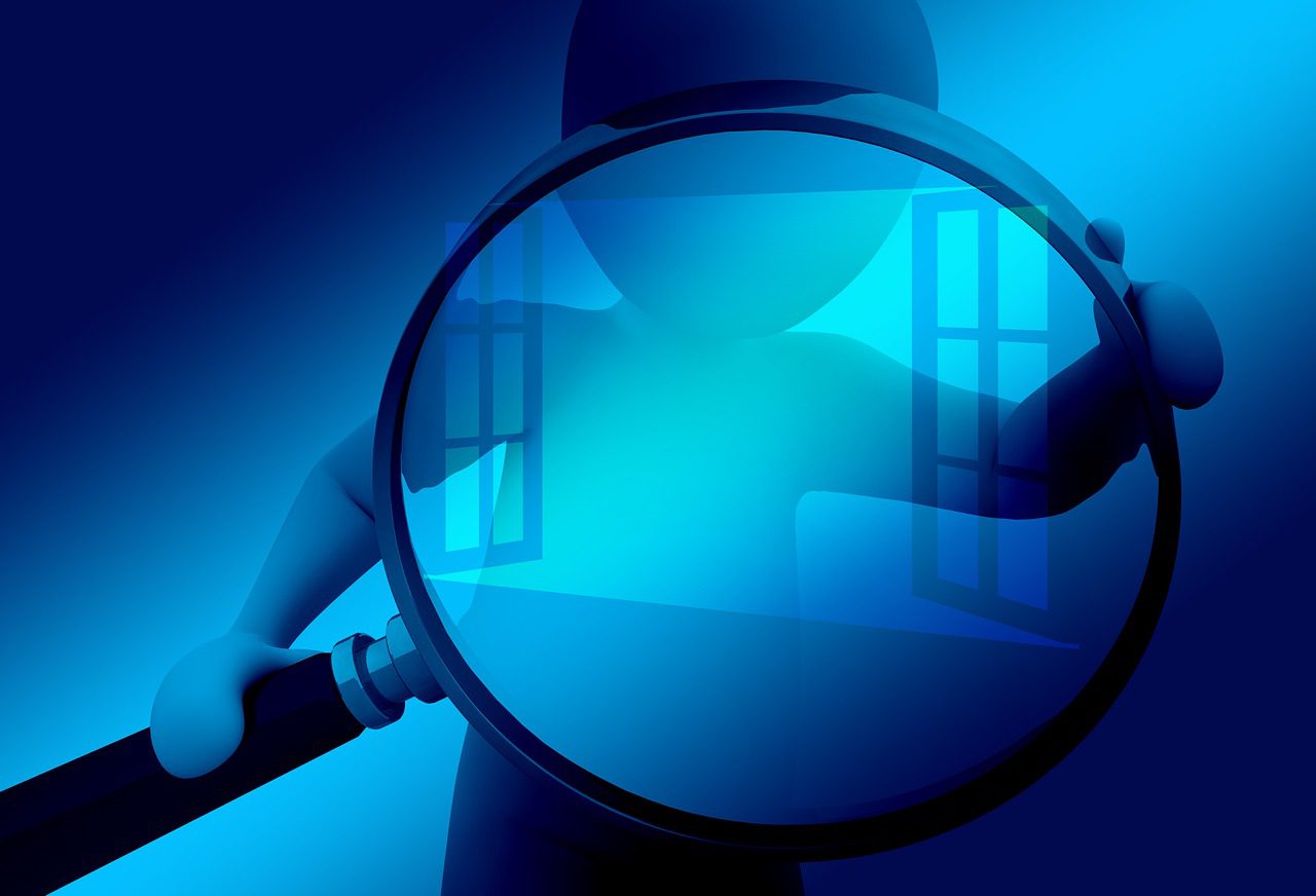 window, hand, magnifying glass-1231894.jpg