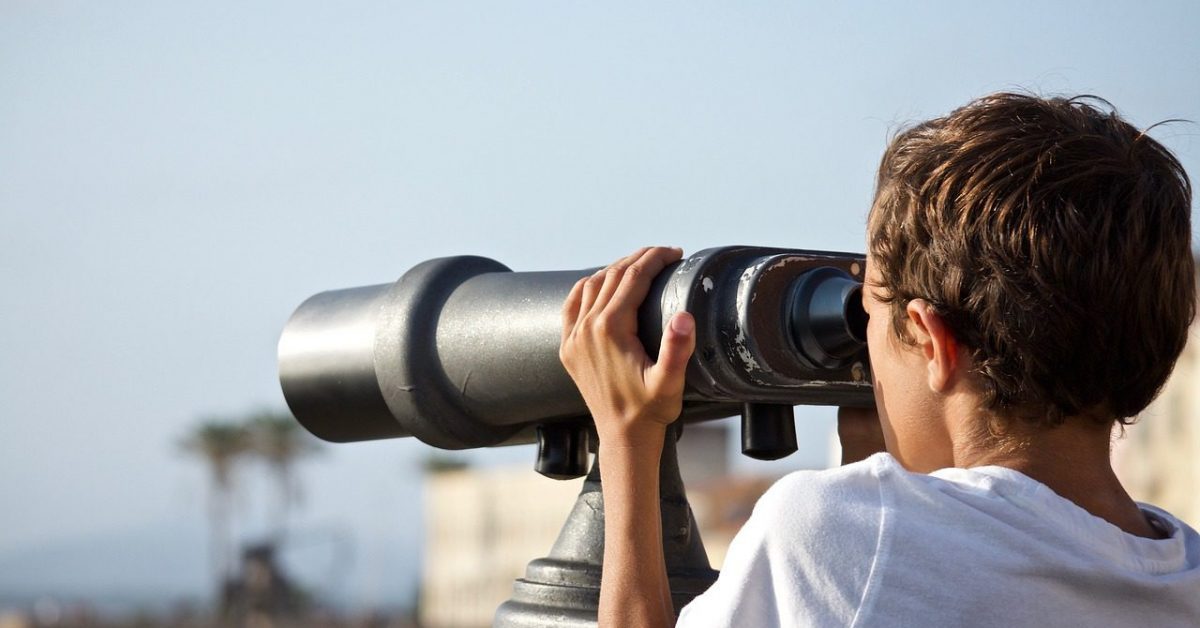 binoculars, future, outdoors-3634760.jpg